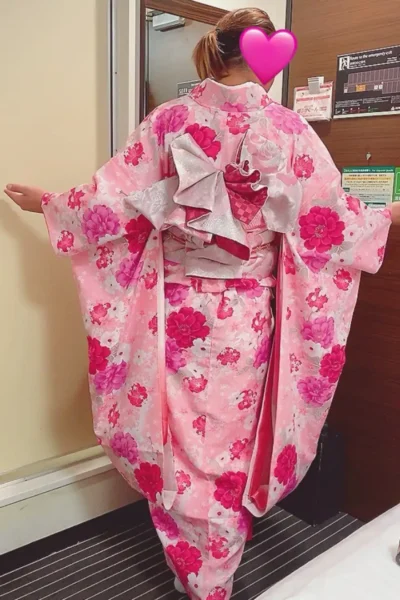 振袖姿なのに…っ！縄で緊縛、袋に閉じ込められて…前編３