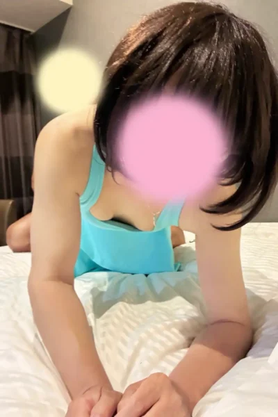狙われた新人モデルあみちゃん〜野獣系カメラマンの獲物になった美少女たち〜１５